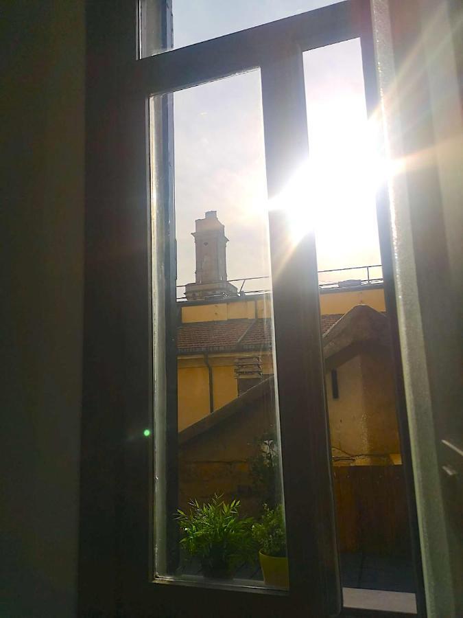 شقة Skylight Indipendenza In The Heart Of City بولونيا المظهر الخارجي الصورة
